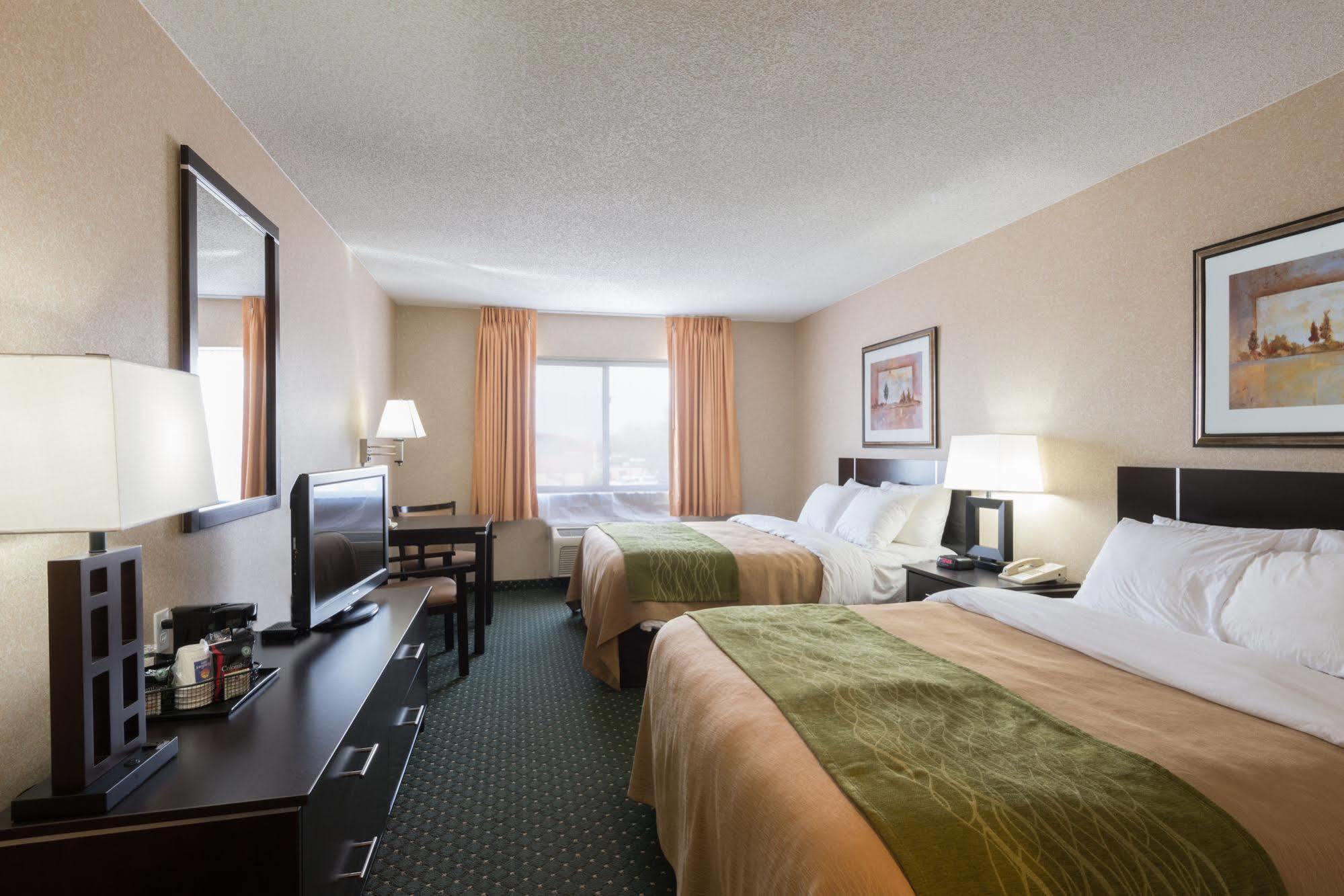 Gasthof Comfort - La Crosse Area 3*